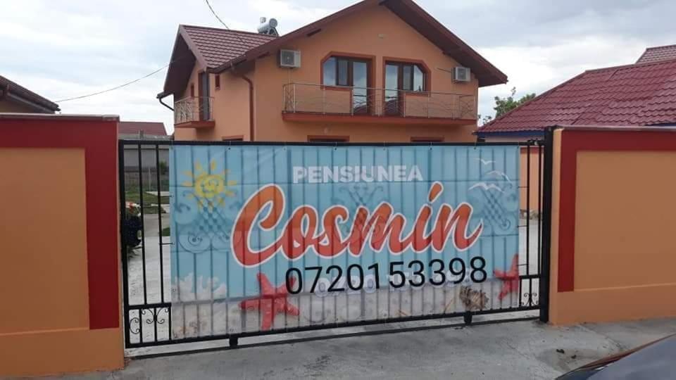 Pensiunea Cosmin Corbu  Exterior photo
